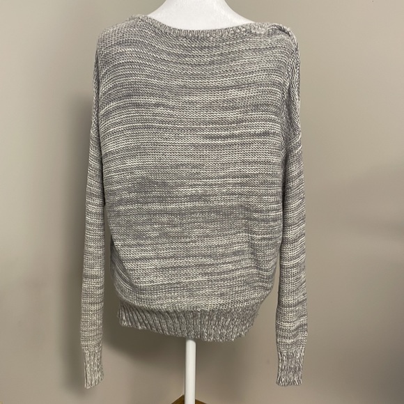 NWOT St. John's Bay Sweater - Picture 3 of 7